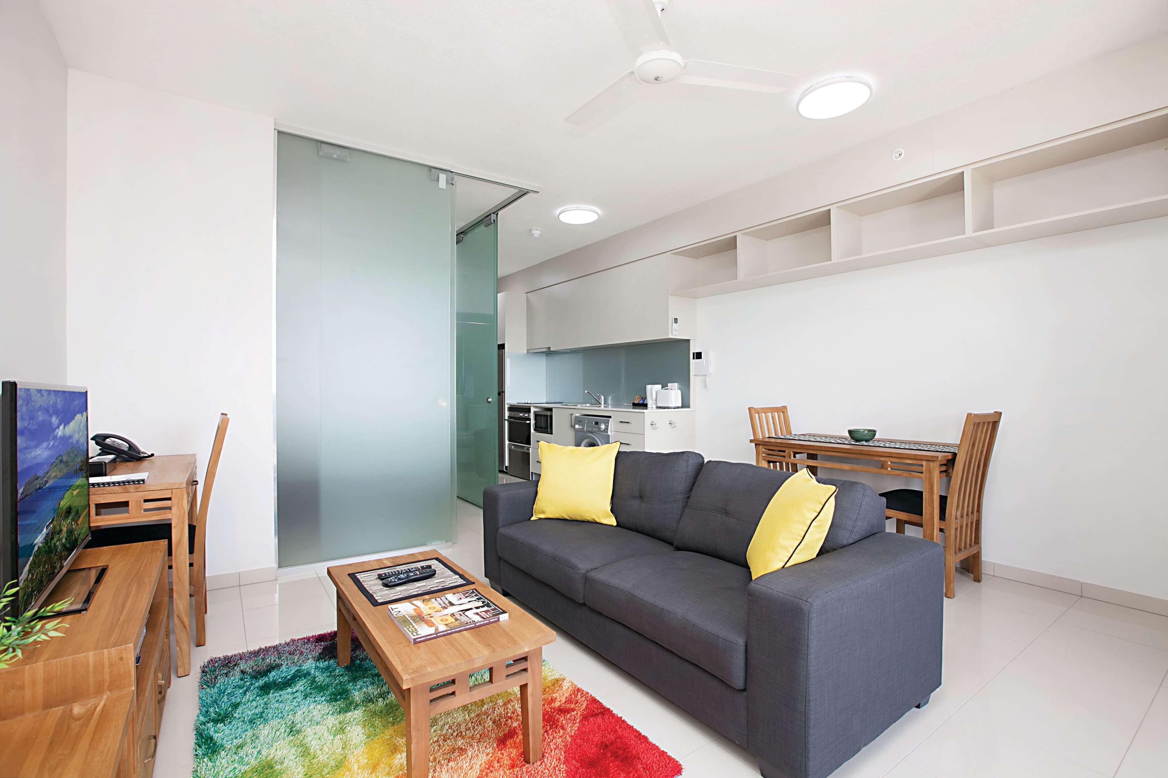 Ramada Suites By Wyndham Zen Quarter Ντάρβιν Εξωτερικό φωτογραφία