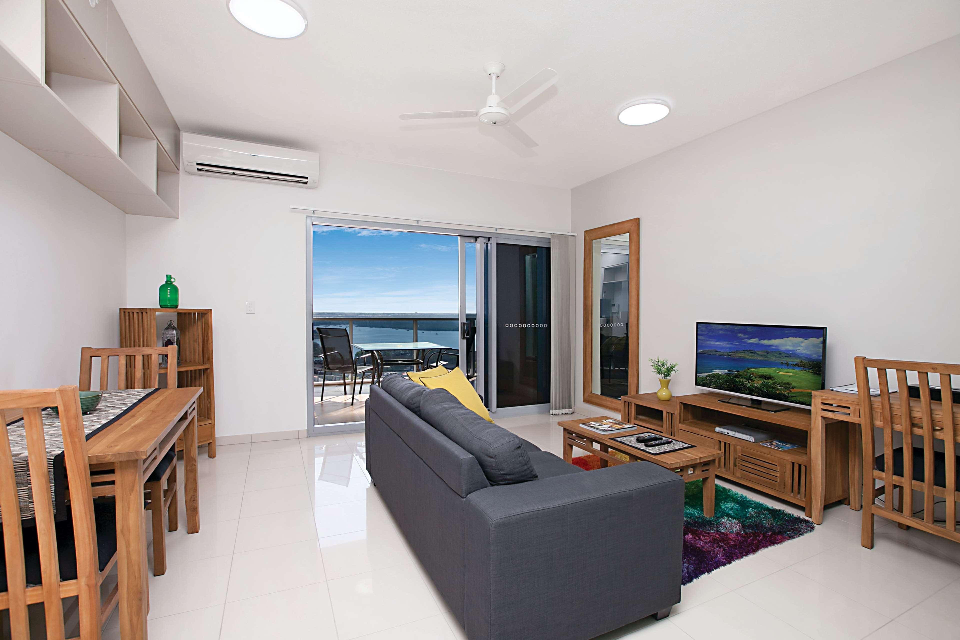 Ramada Suites By Wyndham Zen Quarter Ντάρβιν Εξωτερικό φωτογραφία
