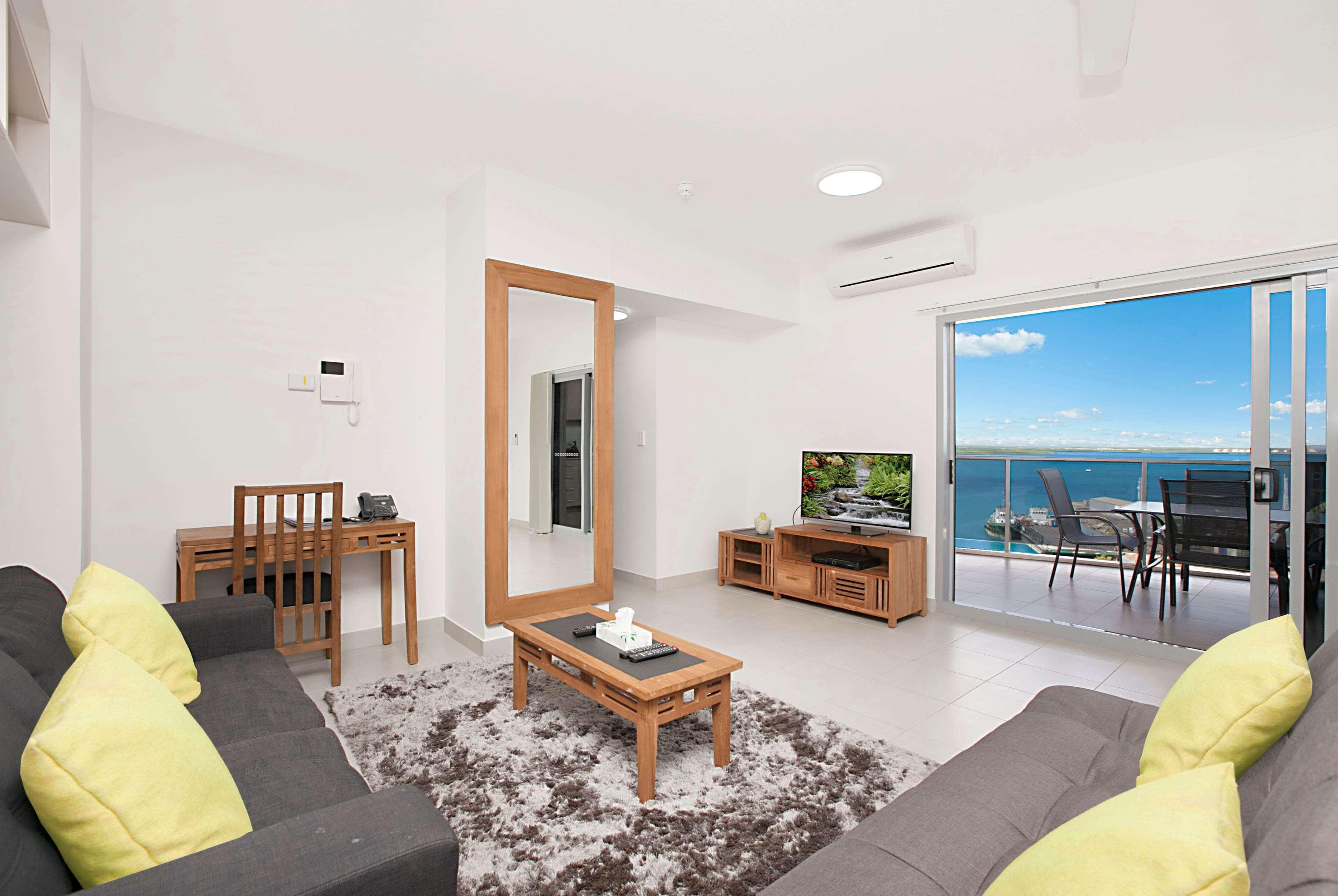 Ramada Suites By Wyndham Zen Quarter Ντάρβιν Εξωτερικό φωτογραφία