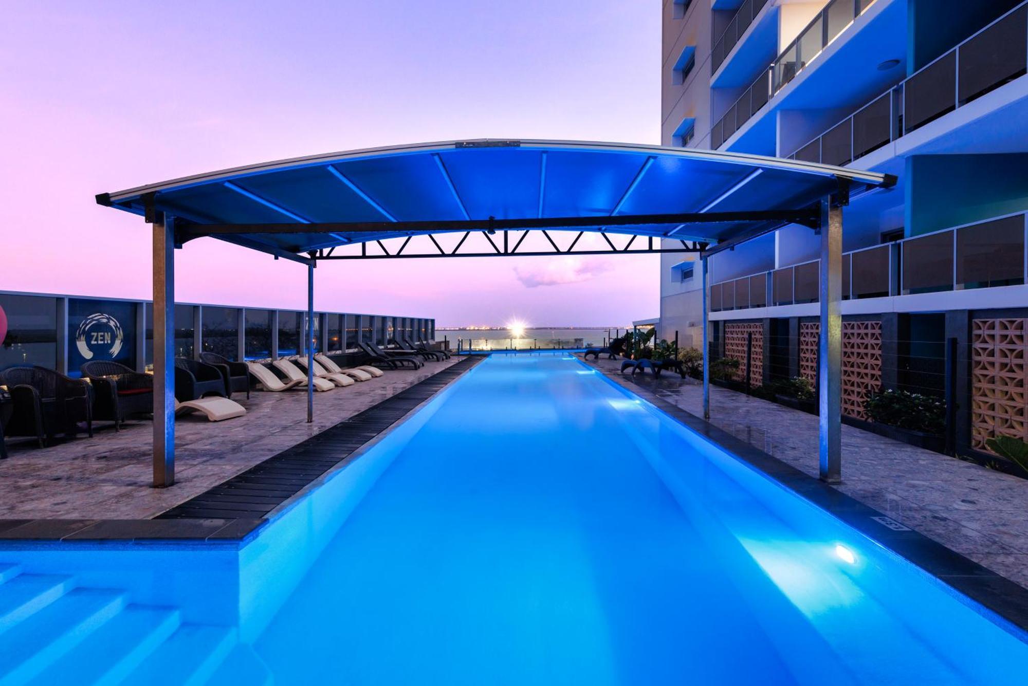Ramada Suites By Wyndham Zen Quarter Ντάρβιν Εξωτερικό φωτογραφία